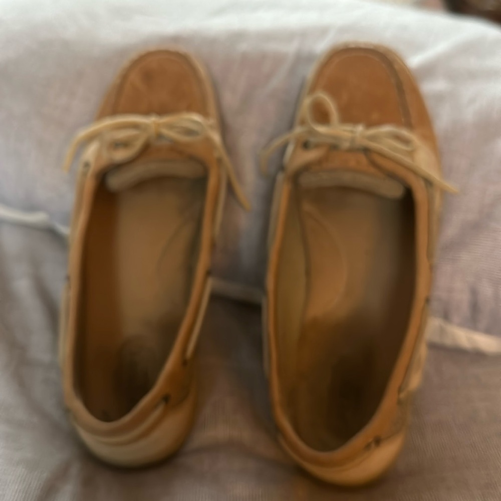 Sperry boat shoes